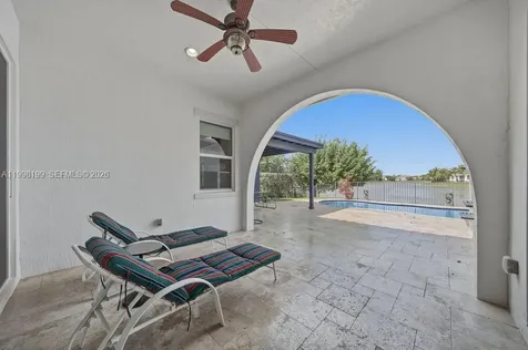 8055 NW 117th Way Parkland FL 33076