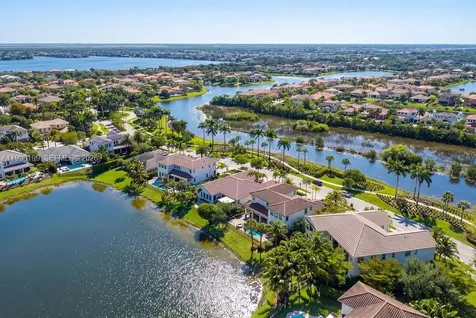 8055 NW 117th Way Parkland FL 33076