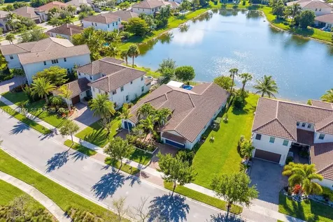 8055 NW 117th Way Parkland FL 33076