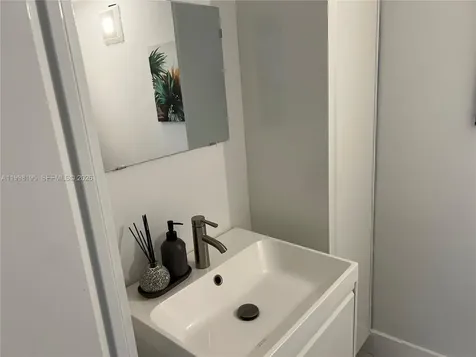 6545 Indian Creek Drive Miami Beach FL 33141