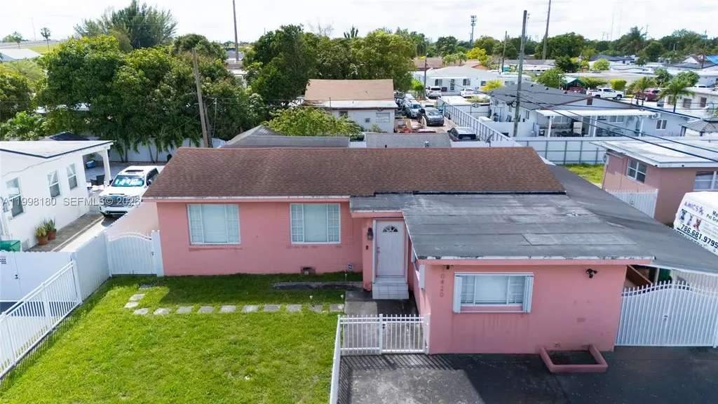 10420 NW 35th Place Miami FL 33147
