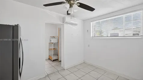 10420 NW 35th Place Miami FL 33147