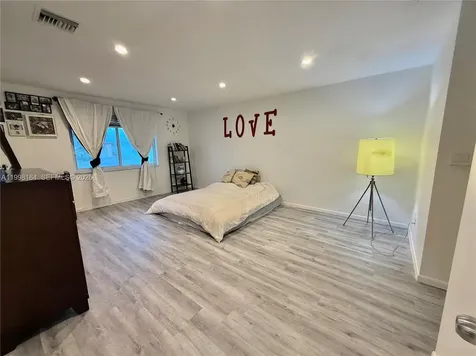 8404 SW 26th Street Davie FL 33324