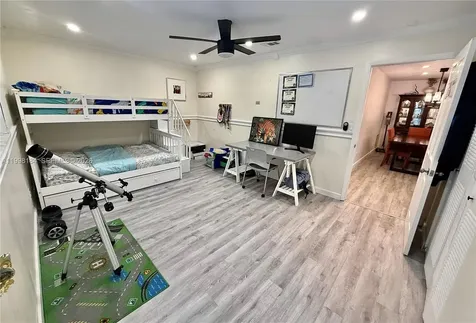 8404 SW 26th Street Davie FL 33324