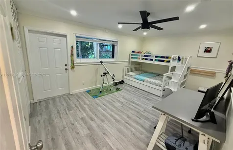 8404 SW 26th Street Davie FL 33324