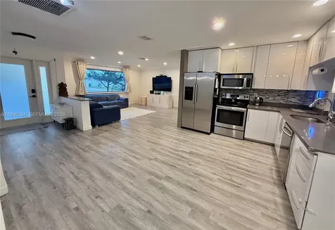 8404 SW 26th Street Davie FL 33324