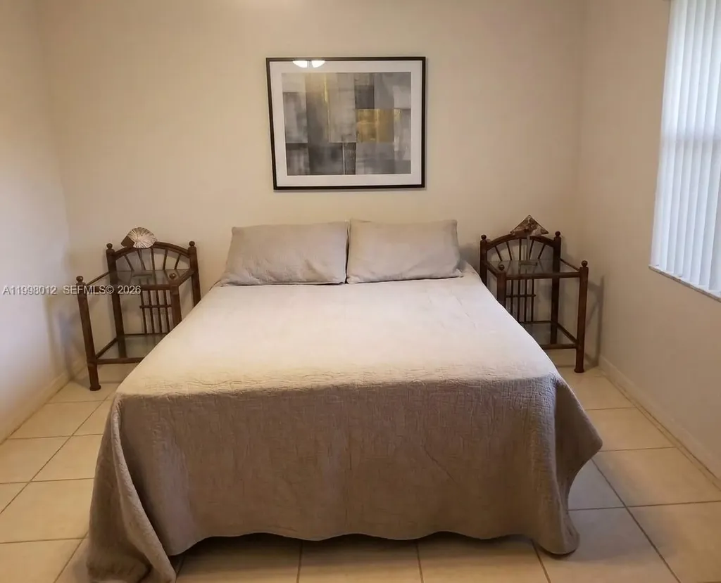 15989 SW 149th Terrace Miami FL 33196