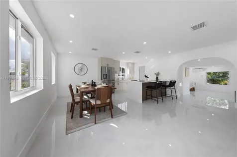 651 NW 9th Street Homestead FL 33030