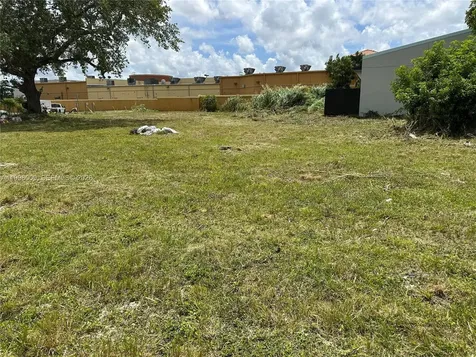 11888 SW 220th Street Miami FL 33170