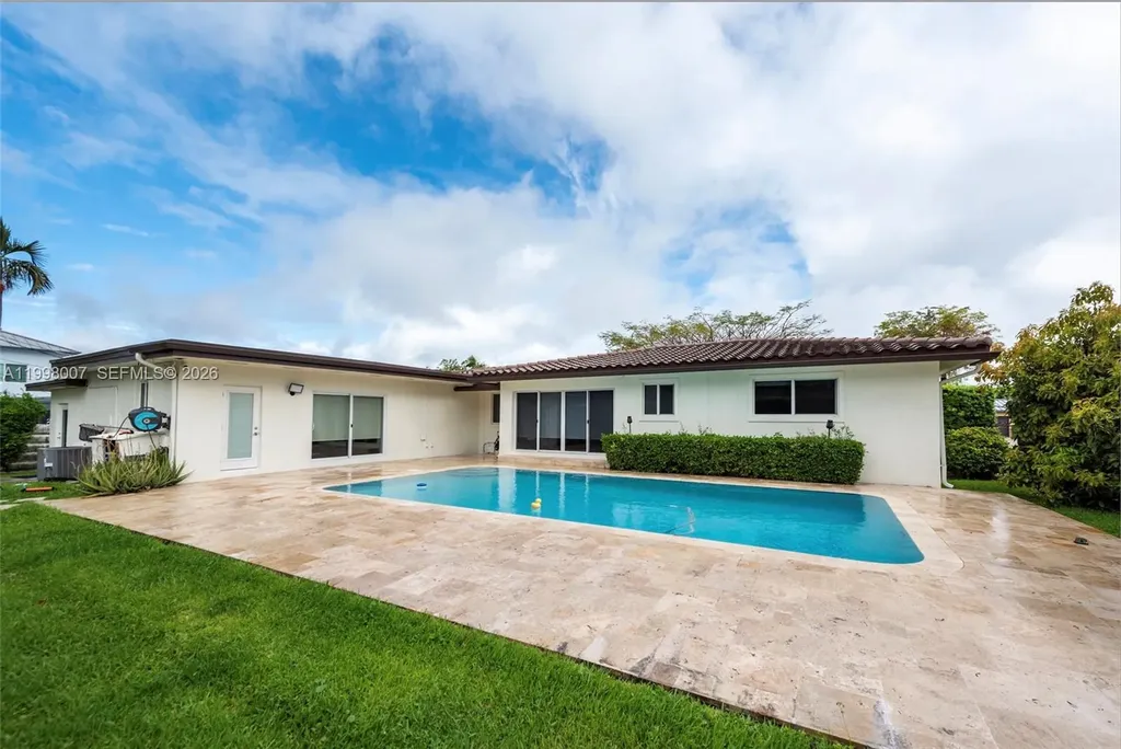 3460 Buchanan Street Hollywood FL 33021
