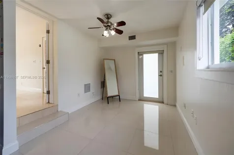 3460 Buchanan Street Hollywood FL 33021