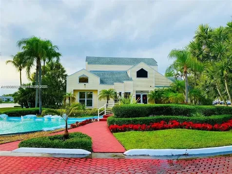 3453 NW 44th Street Oakland Park FL 33309