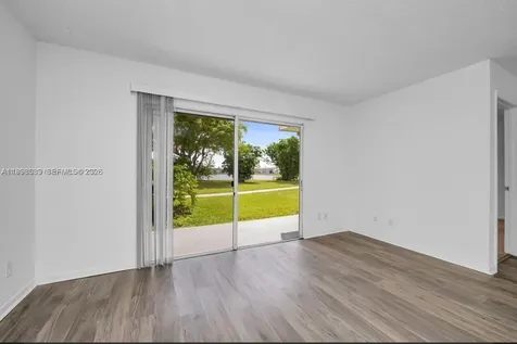 3453 NW 44th Street Oakland Park FL 33309