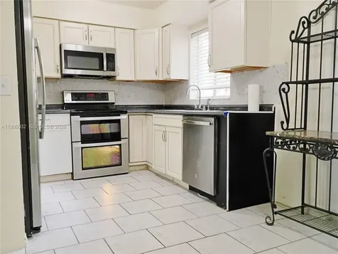 4842 Beacon Street Orlando FL 32808
