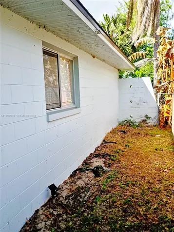 4842 Beacon Street Orlando FL 32808