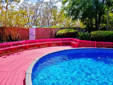 4842 Beacon Street Orlando FL 32808