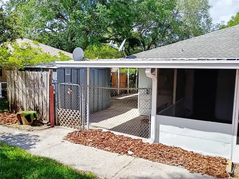 4842 Beacon Street Orlando FL 32808