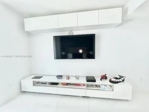 79 SW 12th Street Miami FL 33130