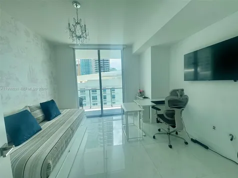 79 SW 12th Street Miami FL 33130