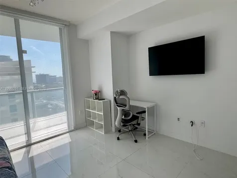 79 SW 12th Street Miami FL 33130