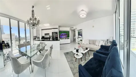 79 SW 12th Street Miami FL 33130