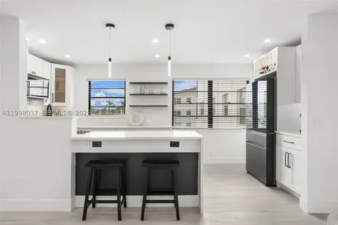319 Preston H Boca Raton FL 33434