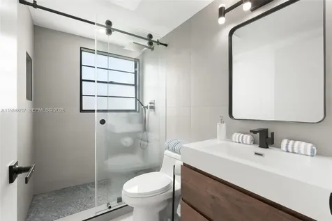 319 Preston H Boca Raton FL 33434