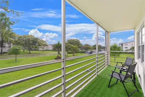 319 Preston H Boca Raton FL 33434