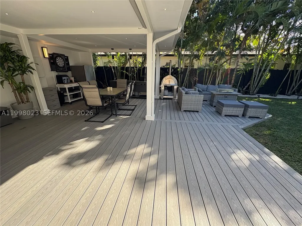 1205 NE 17th Terrace Fort Lauderdale FL 33304