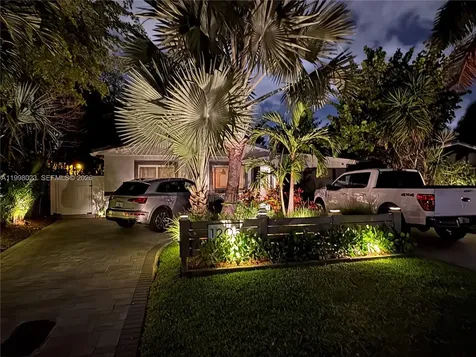 1205 NE 17th Terrace Fort Lauderdale FL 33304