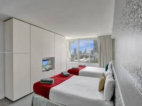 1100 West Avenue Miami Beach FL 33139