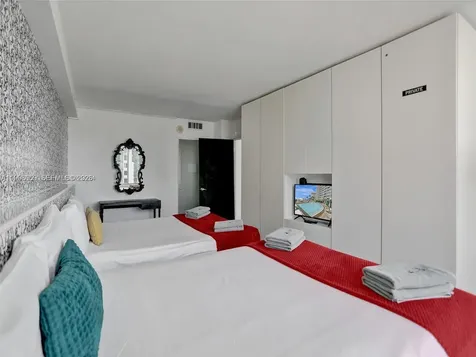 1100 West Avenue Miami Beach FL 33139