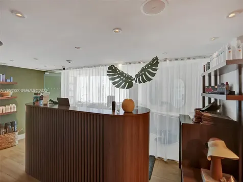 1100 West Avenue Miami Beach FL 33139