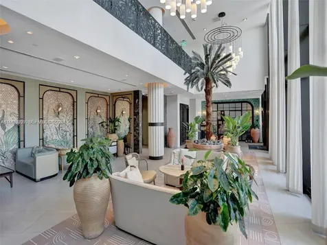 1100 West Avenue Miami Beach FL 33139