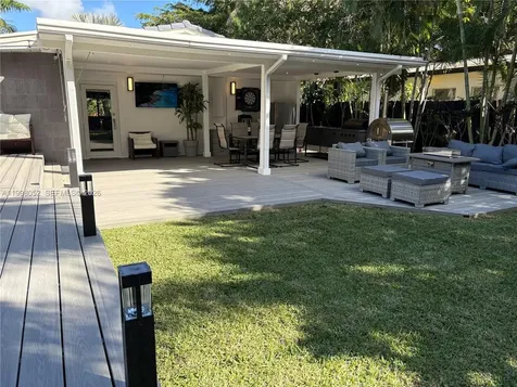 1205 NE 17th Terrace Fort Lauderdale FL 33304
