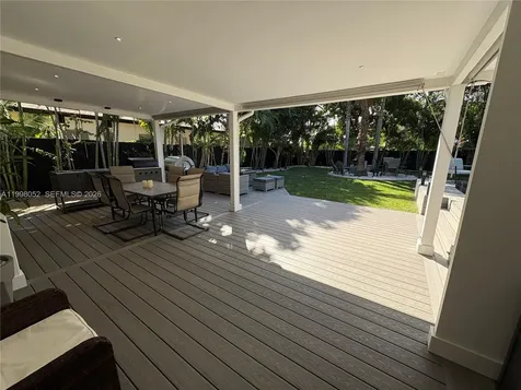 1205 NE 17th Terrace Fort Lauderdale FL 33304