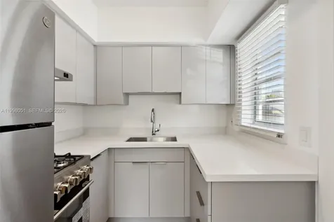 221 Antiquera Avenue Coral Gables FL 33134