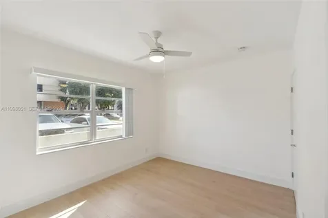 221 Antiquera Avenue Coral Gables FL 33134