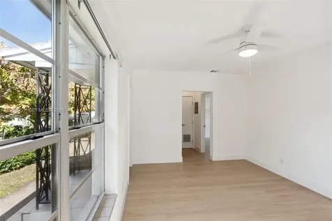 221 Antiquera Avenue Coral Gables FL 33134