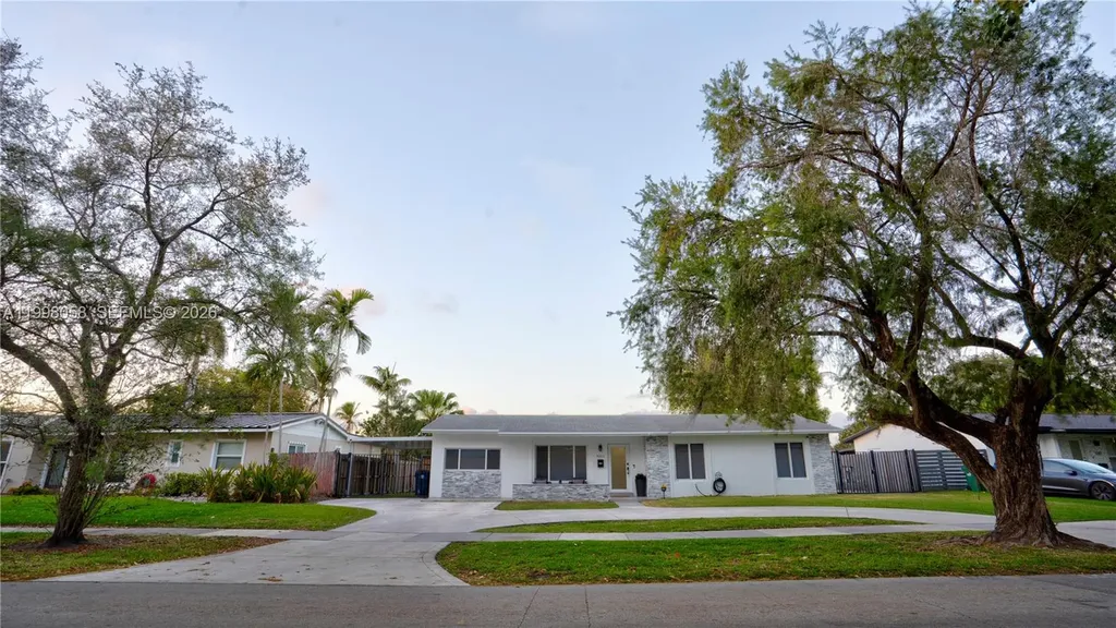 9311 Sterling Drive Cutler Bay FL 33157