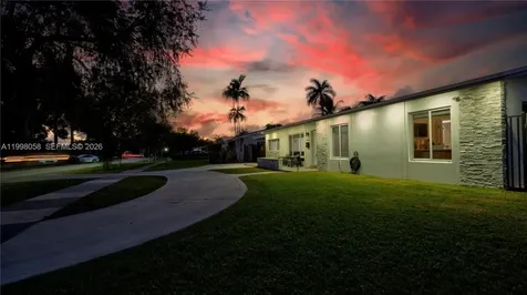 9311 Sterling Drive Cutler Bay FL 33157