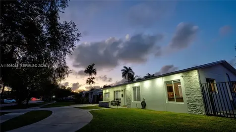 9311 Sterling Drive Cutler Bay FL 33157