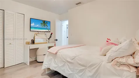 9311 Sterling Drive Cutler Bay FL 33157