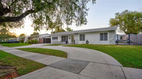 9311 Sterling Drive Cutler Bay FL 33157