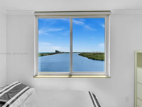 500 Bayview Drive Sunny Isles Beach FL 33160