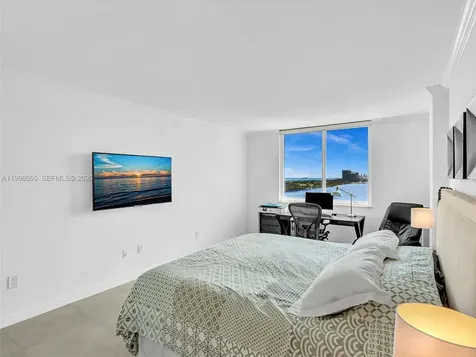 500 Bayview Drive Sunny Isles Beach FL 33160