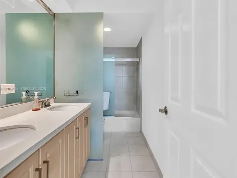 500 Bayview Drive Sunny Isles Beach FL 33160