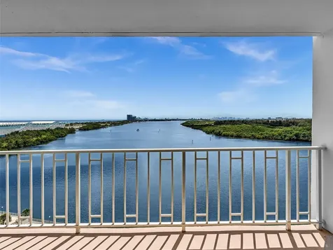 500 Bayview Drive Sunny Isles Beach FL 33160