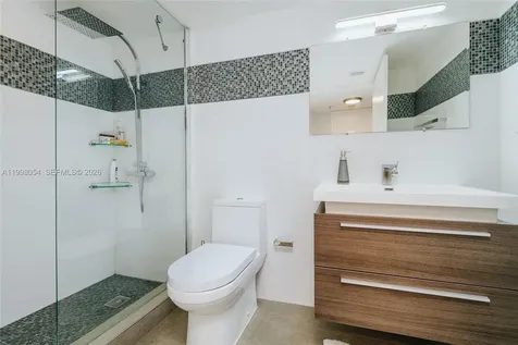 1688 West Avenue Miami Beach FL 33139
