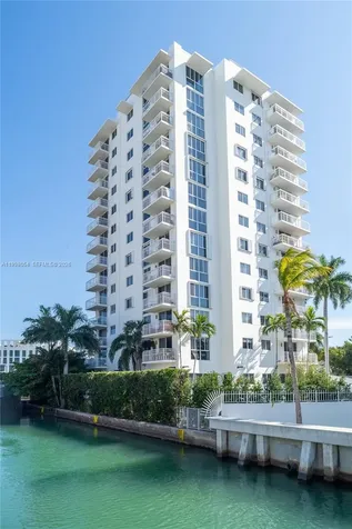 1688 West Avenue Miami Beach FL 33139